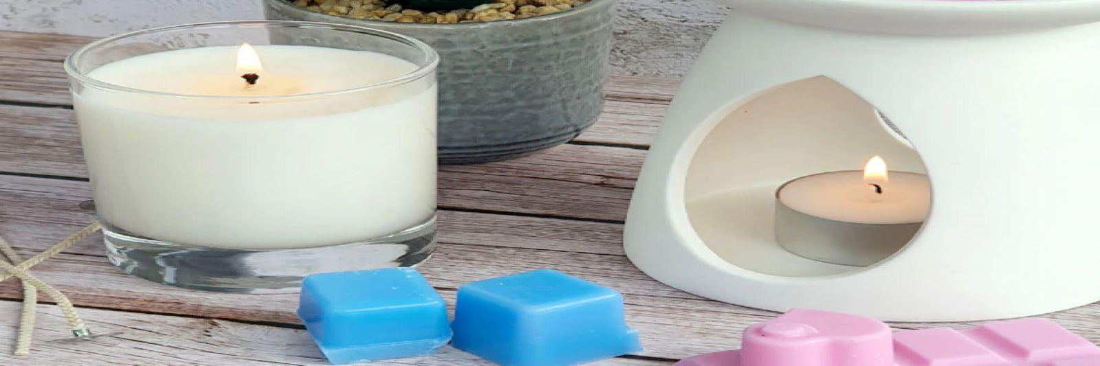 A Scent Throwdown: Wax Melts vs Candles